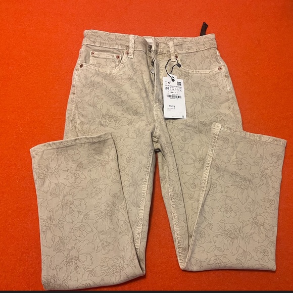 Zara ecru floral high rise slim fit cropped jeans NWT - Picture 4 of 12